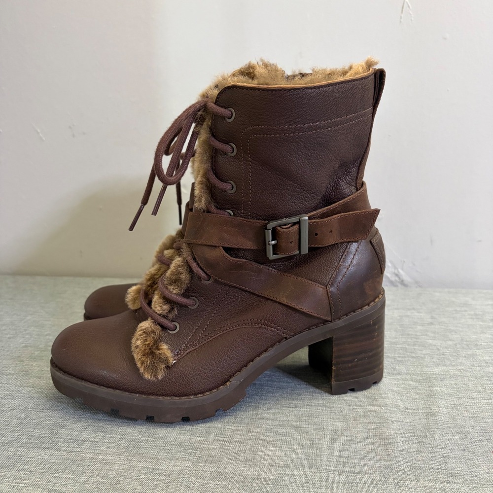 UGG Boots Women 6 Brown 1013800 Faux Fur Trim Leather Block Heel Combat Buckle